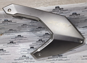 coperchio destro honda x adv 750 64670MKTD00