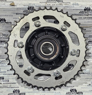 flangia porta corona QJ MOTOR srt 800 60001P38000Z REAR SPROCKET HUB