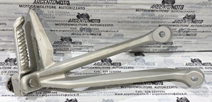 Pedana posteriore destra triumph street triple 765 T2081986